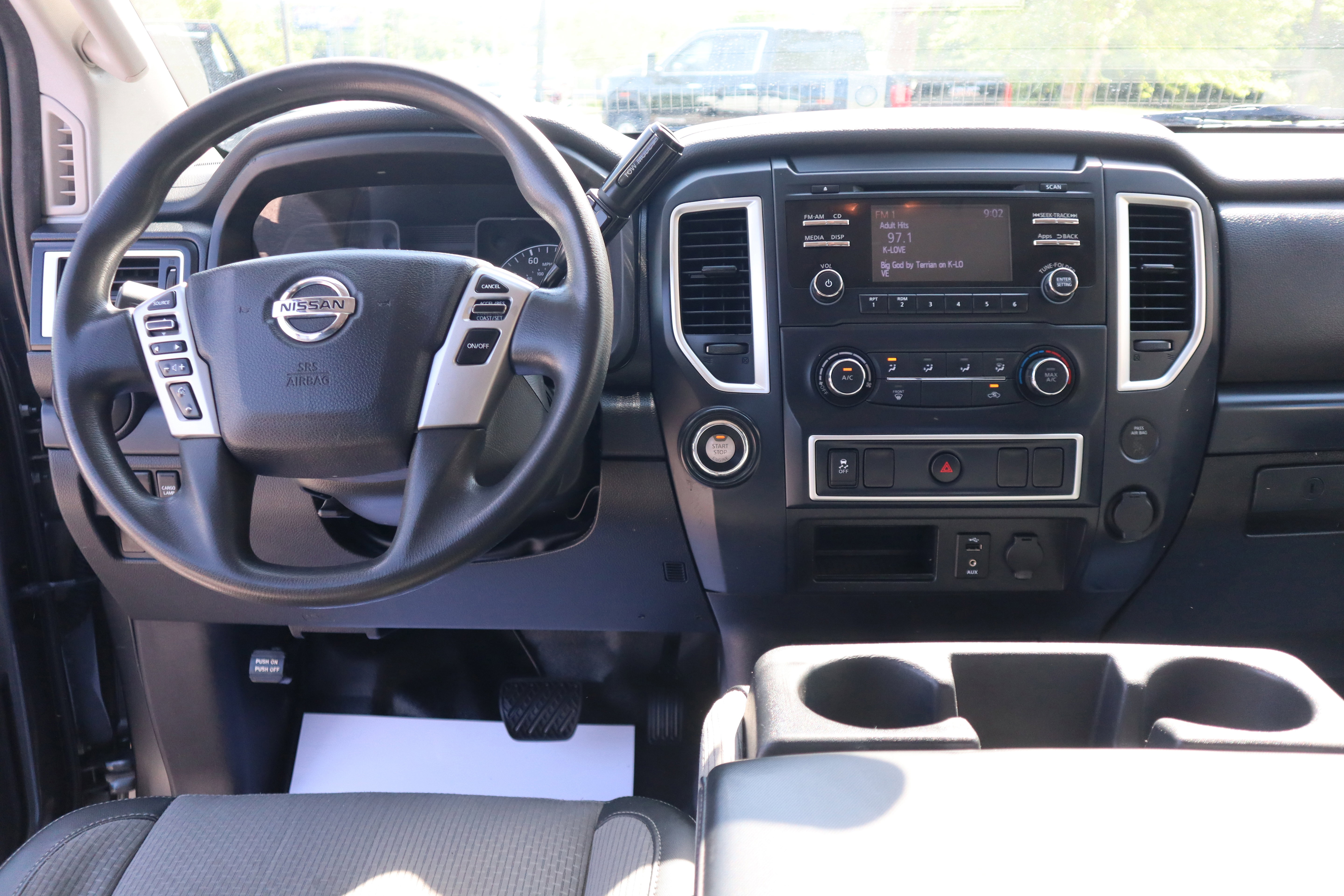 Used 2017 Nissan Titan S RWD image 12