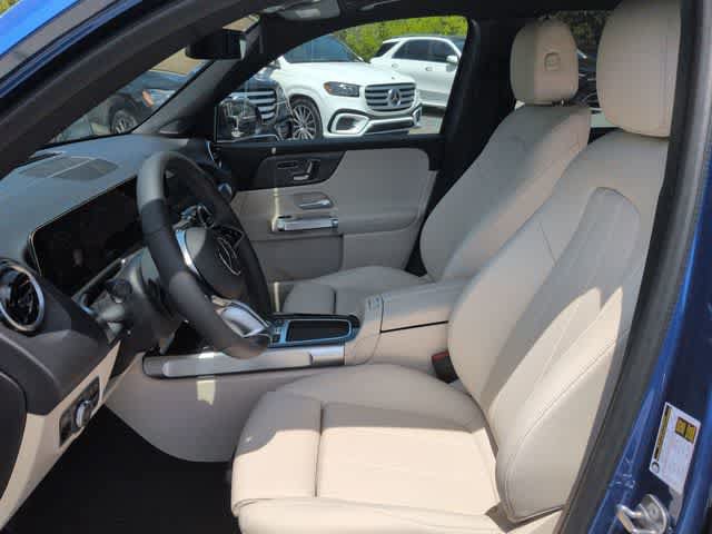 New 2026 Mercedes-Benz GLB 250 4MATIC image 17