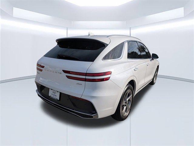 Used 2026 Genesis GV70 2.5T Select image 4