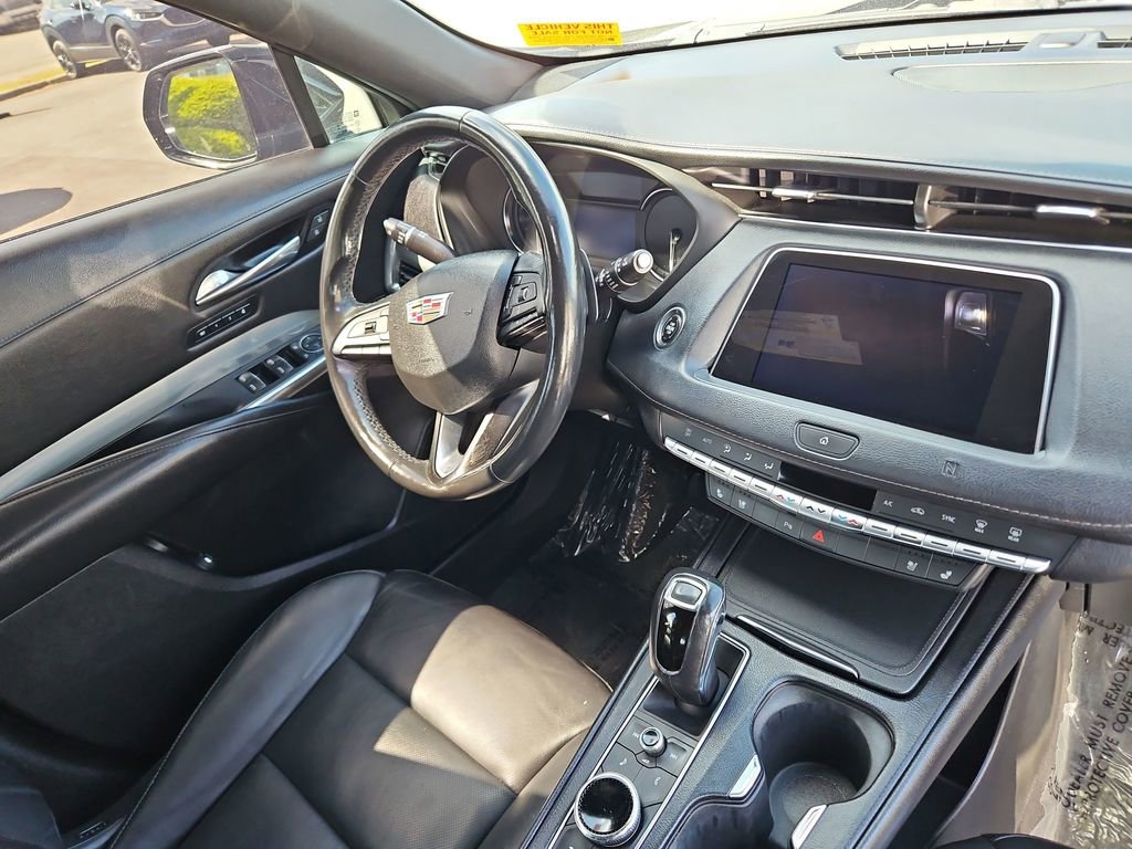 Used 2019 Cadillac XT4 Premium Luxury FWD image 11