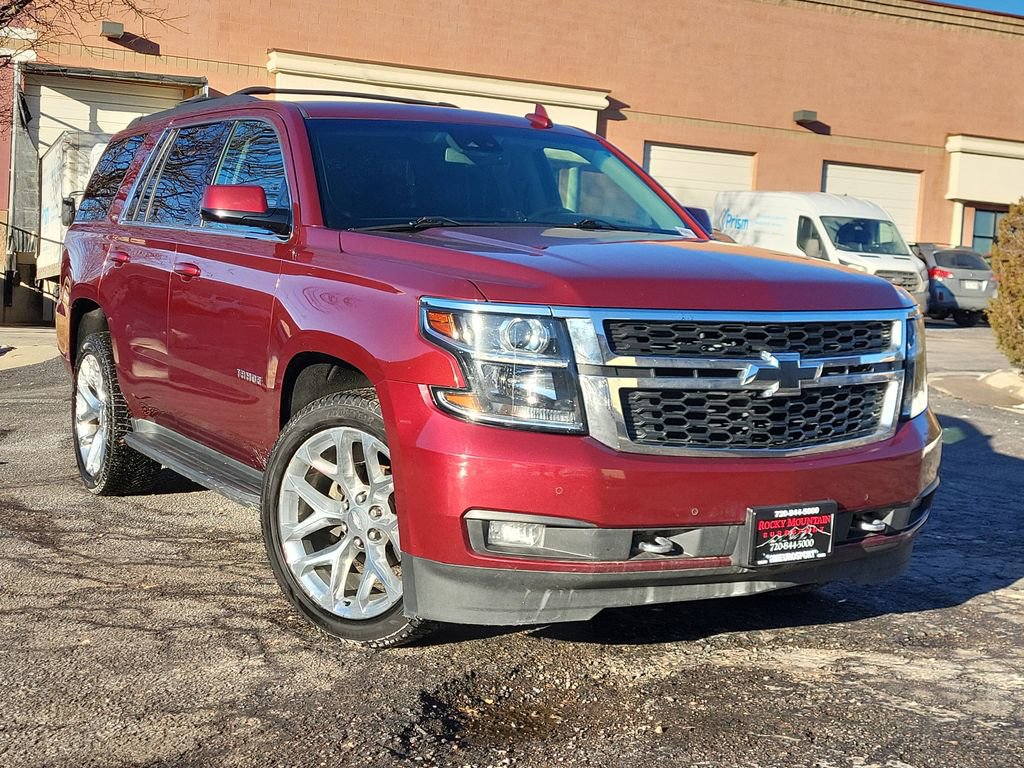Used 2019 Chevrolet Tahoe LT w/ Luxury Package image 2