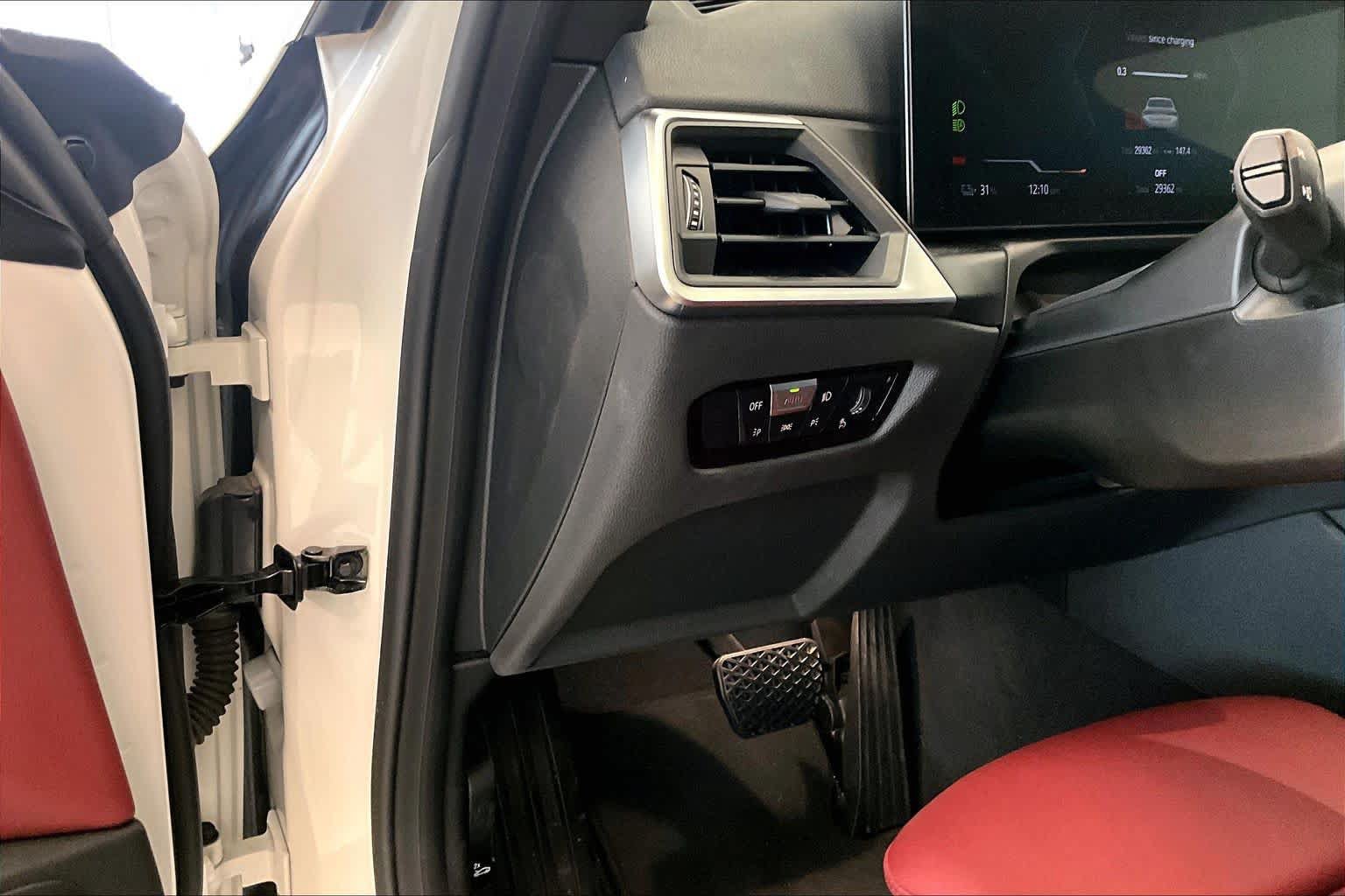 Used 2023 BMW i4 eDrive35 RWD image 30