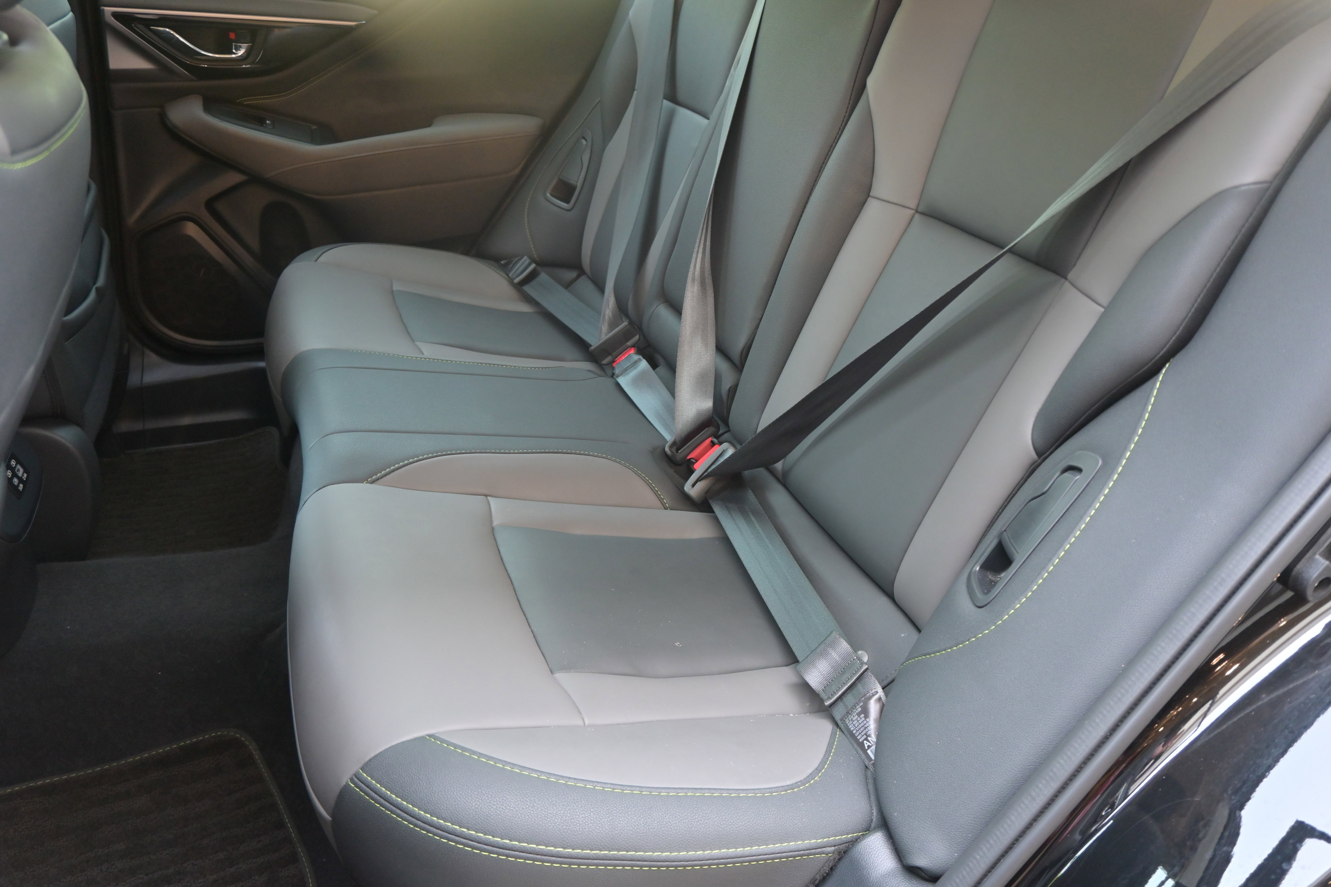 Used 2025 Subaru Outback Onyx Edition image 30