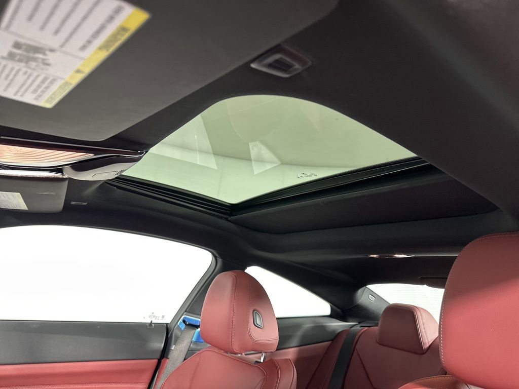 Used 2025 BMW 440i xDrive Coupe w/ Premium Package image 18