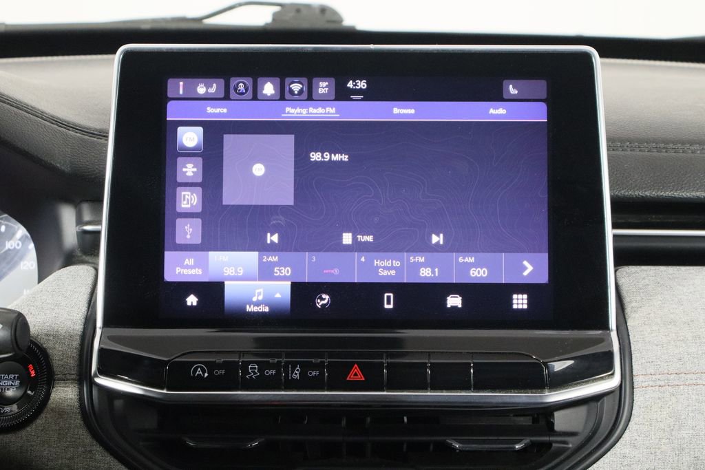 Used 2022 Jeep Compass Latitude image 28