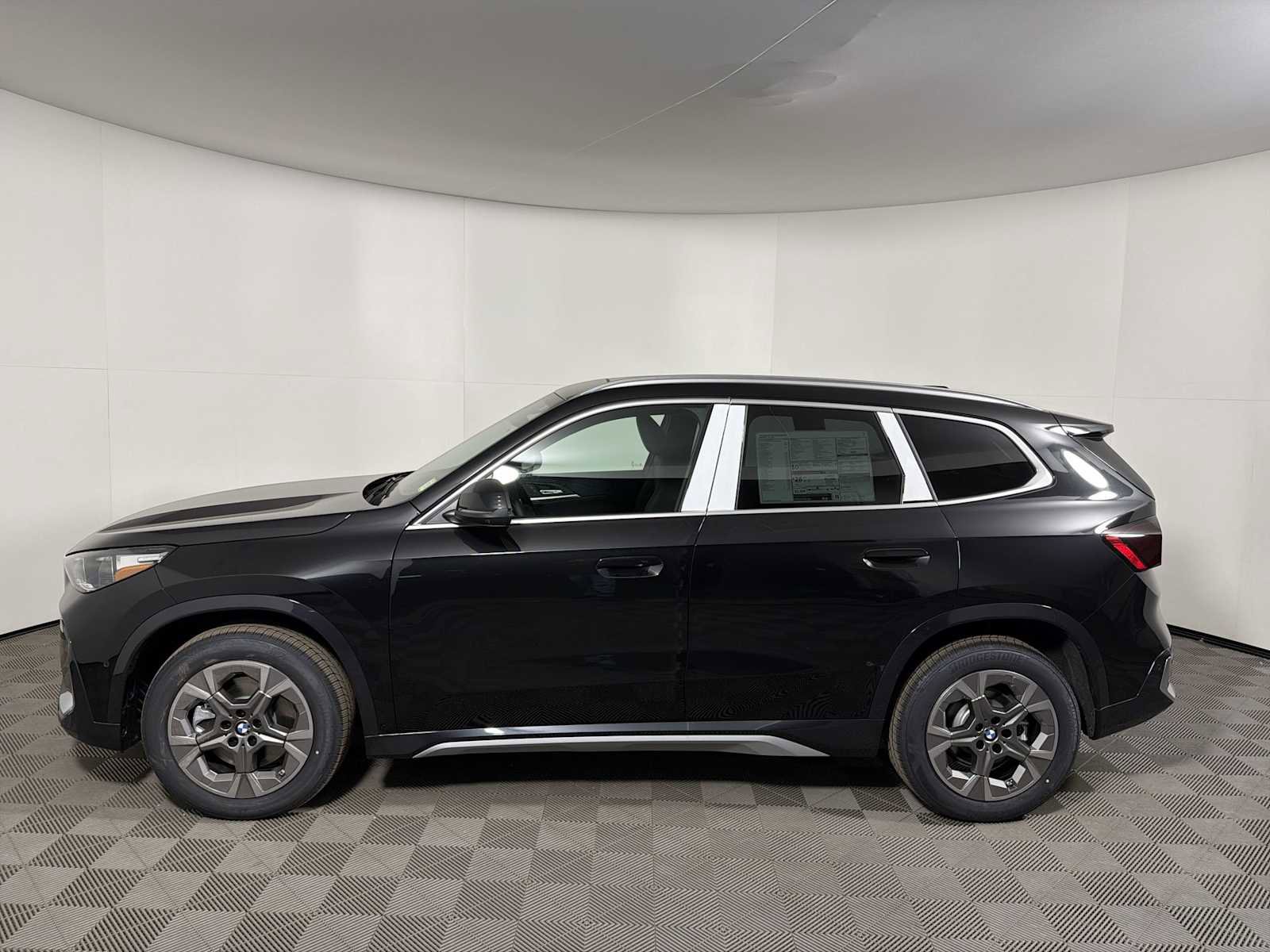 New 2026 BMW X1 xDrive28i w/ Technology Package image 4