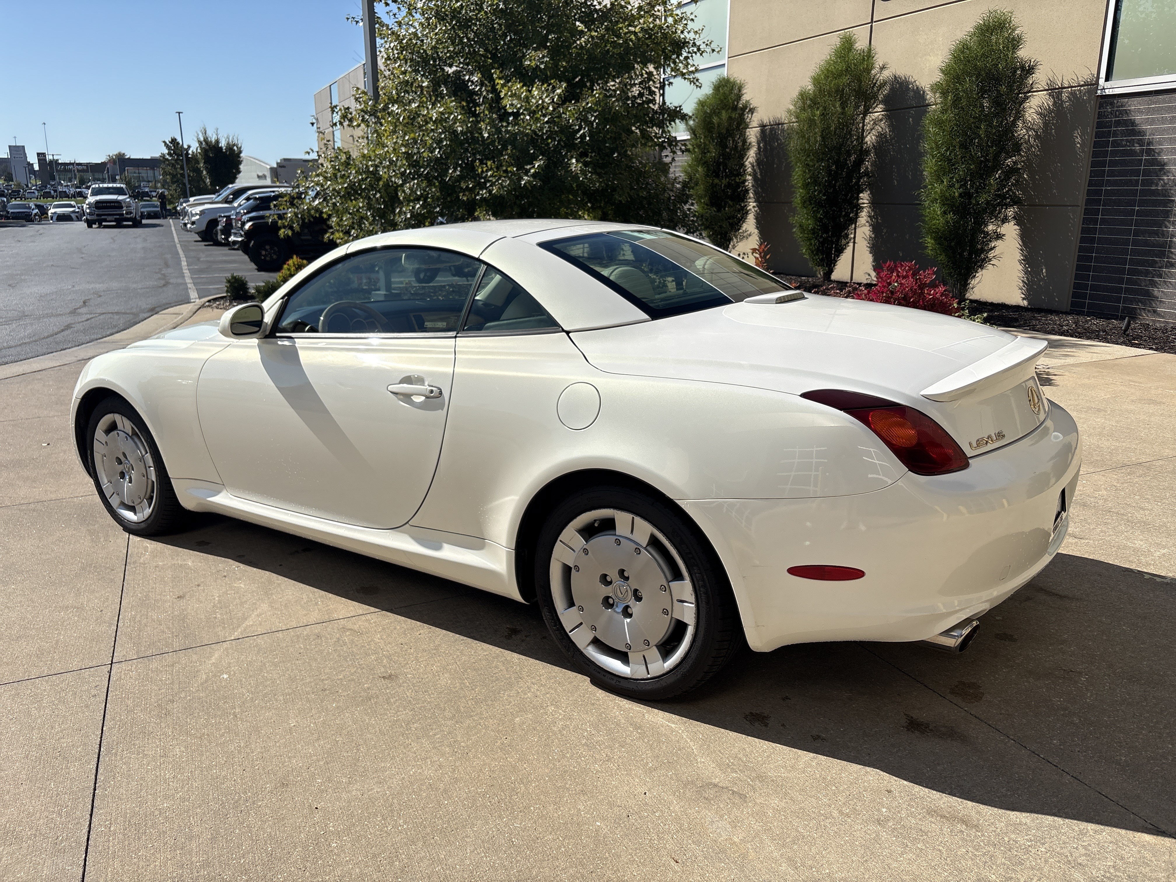 Used 2003 Lexus SC 430 Convertible RWD image 19