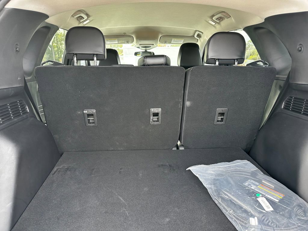 Used 2023 Ford Escape SE image 37