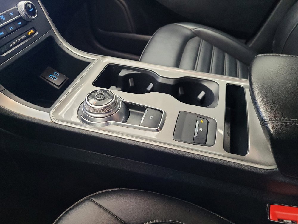 Used 2024 Ford Edge SEL image 26