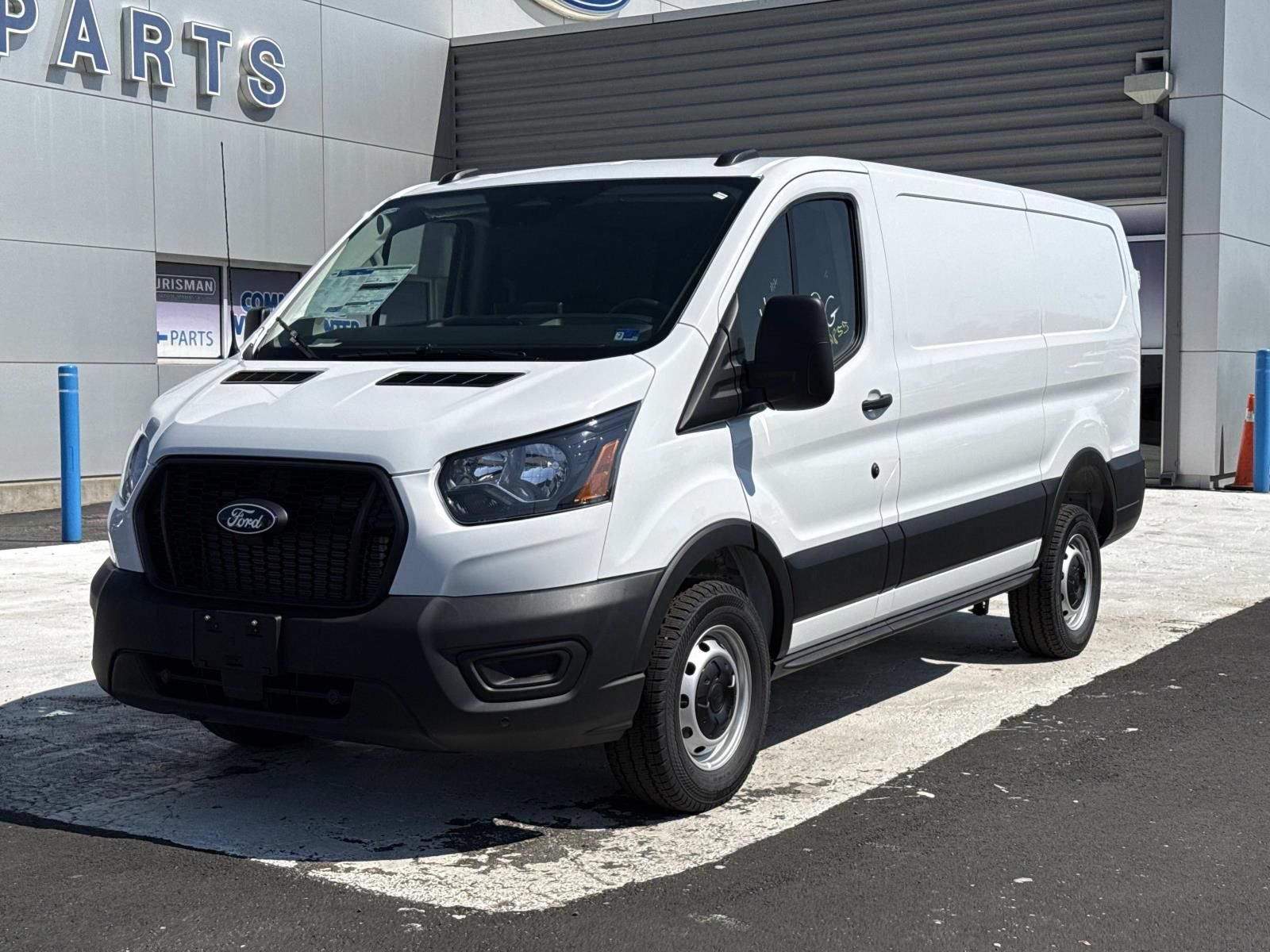New 2026 Ford Transit 250 Low Roof w/ Load Area Protection Package RWD image 7