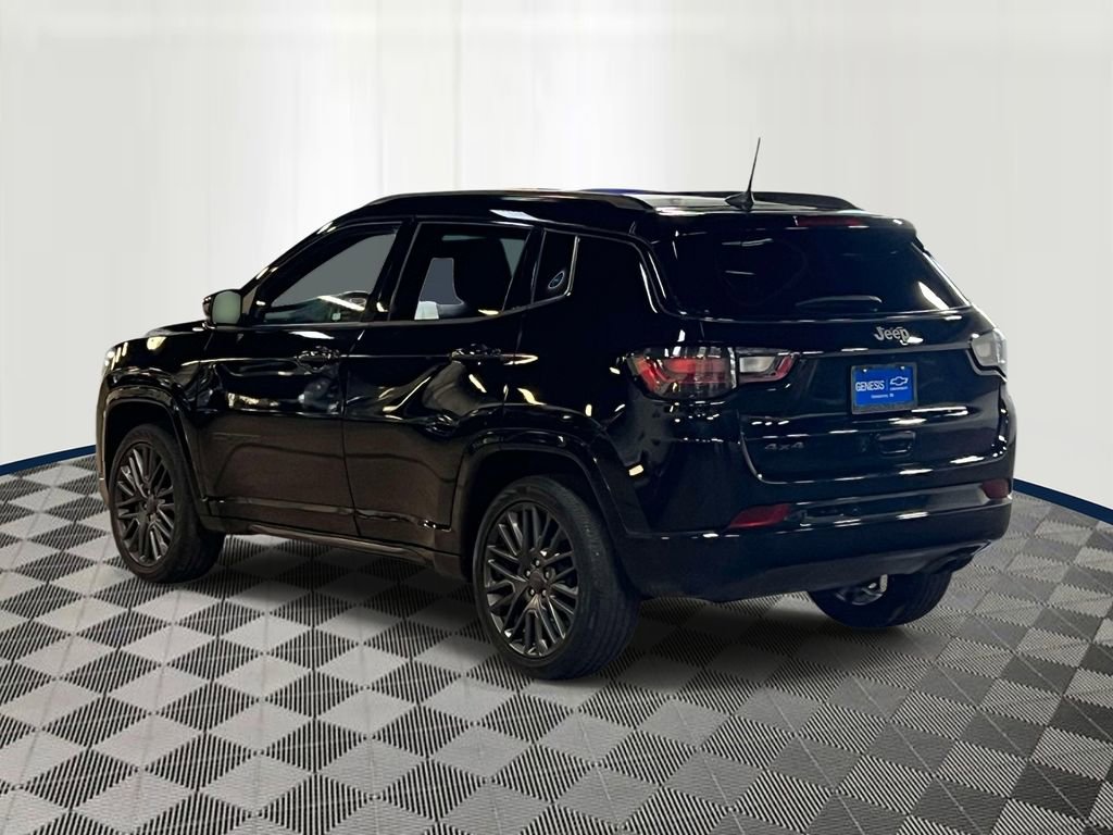 Used 2022 Jeep Compass High Altitude AWD/4WD image 3