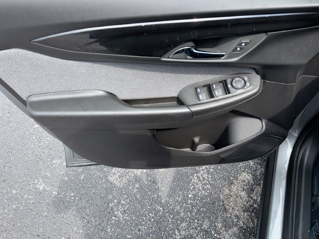 New 2026 Chevrolet TrailBlazer LT w/ LT Cold Weather Package FWD image 15