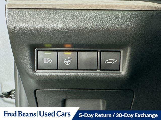 Used 2024 Toyota Grand Highlander Limited image 11