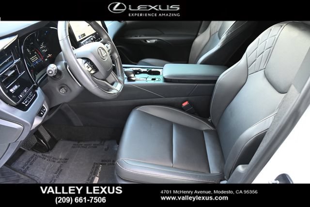 Used 2025 Lexus RX 350 F Sport w/ Convenience Package FWD image 13