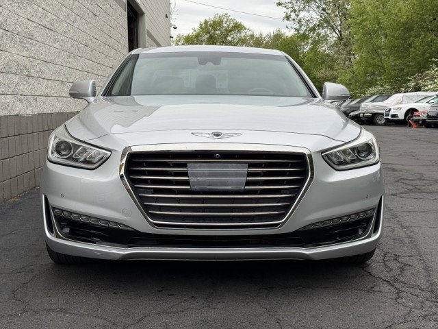 Used 2018 Genesis G90 5.0 Ultimate RWD image 11