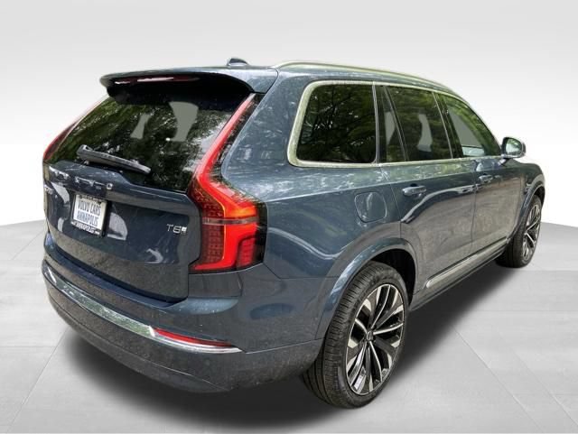 New 2026 Volvo XC90 T8 Plus AWD/4WD image 7