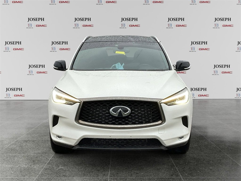 Used 2021 INFINITI QX50 Luxe w/ Appearance Package image 3