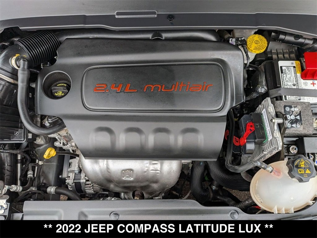 Used 2022 Jeep Compass Latitude image 15