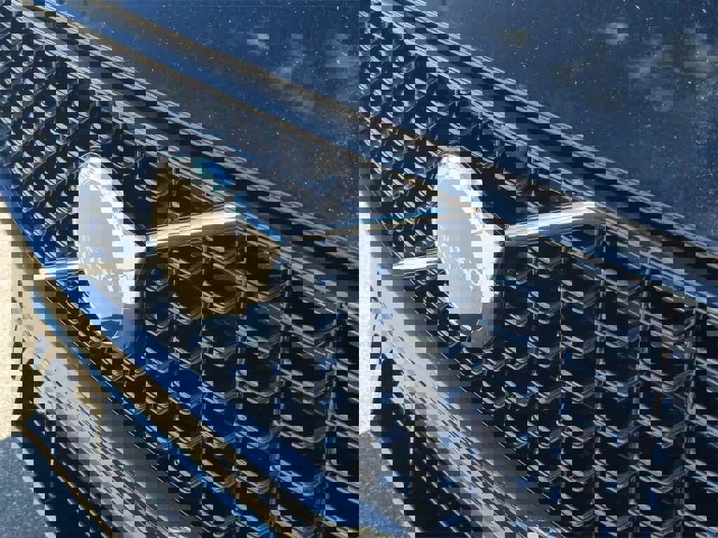 Used 2025 Volvo XC60 T8 Core w/ Protection Package Premier image 10