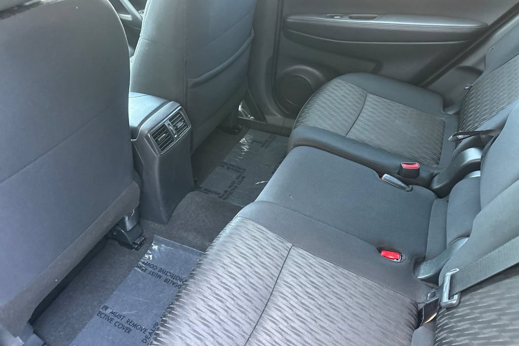 Used 2020 Nissan Rogue SV FWD image 11