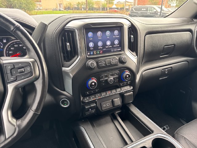 Used 2020 Chevrolet Silverado 1500 LTZ w/ LTZ Premium Package AWD/4WD image 18