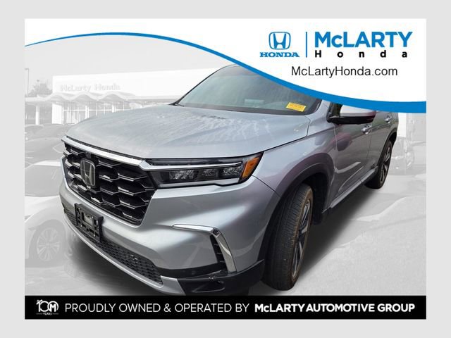 Certified 2025 Honda Pilot Elite