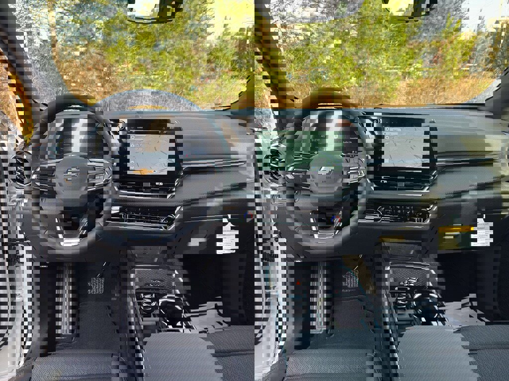 New 2026 Chevrolet Equinox LT w/ Convenience Package II image 20