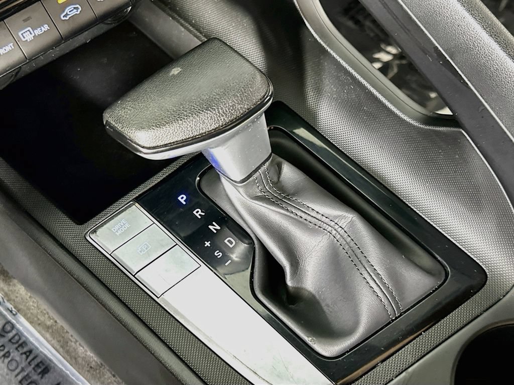 Used 2023 Hyundai Elantra SEL FWD image 31
