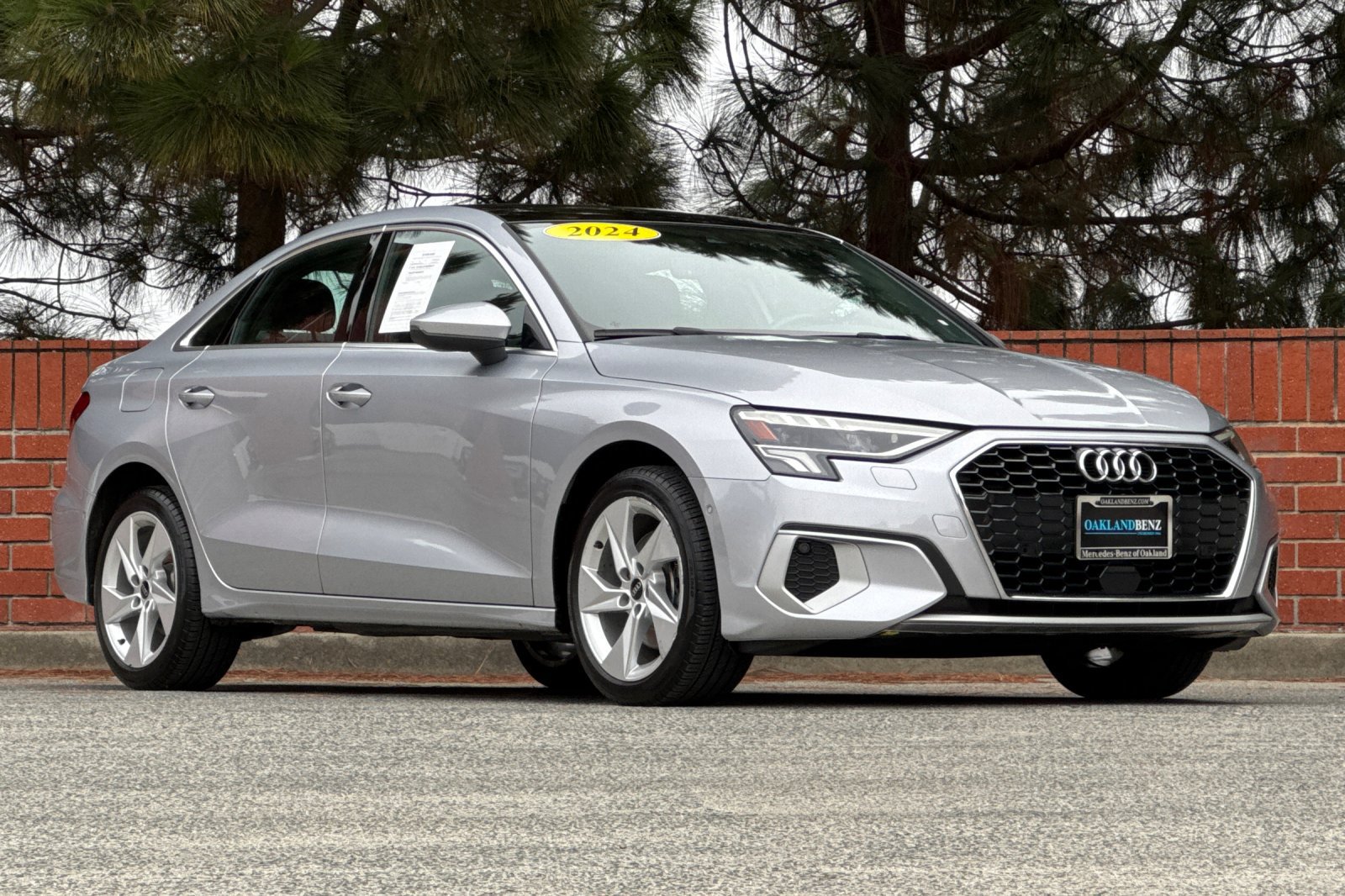 Used 2024 Audi A3 2.0T Premium FWD image 2