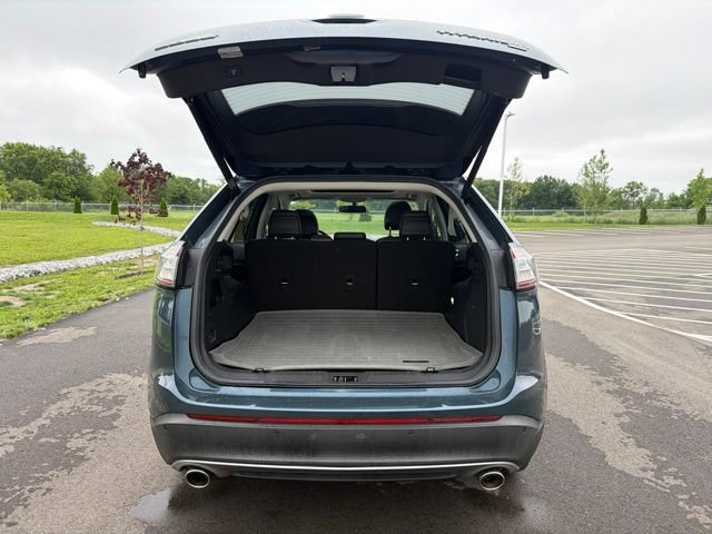 Used 2016 Ford Edge Titanium w/ Equipment Group 301A AWD/4WD image 10