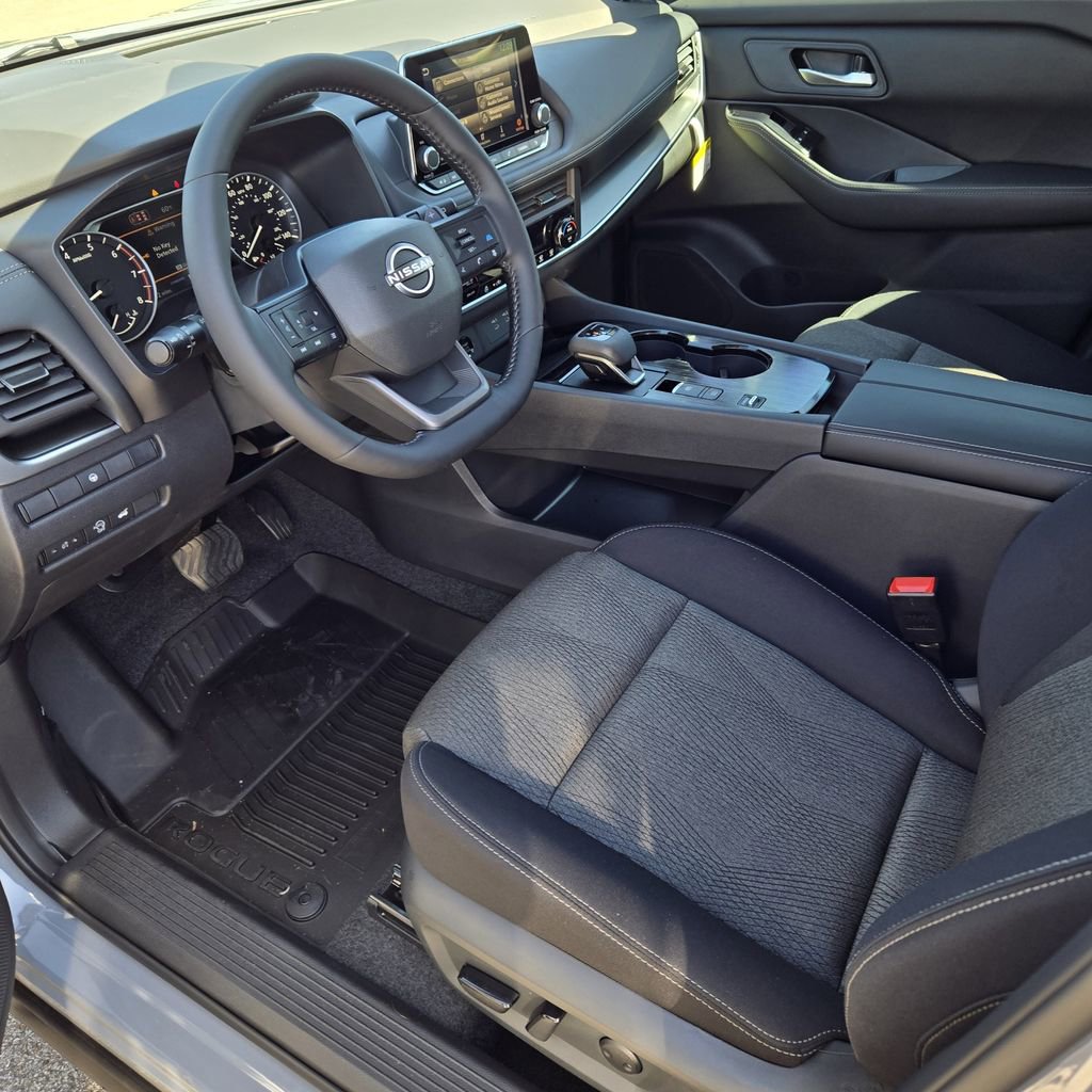 New 2026 Nissan Rogue SV w/ Cold Weather Package FWD image 13