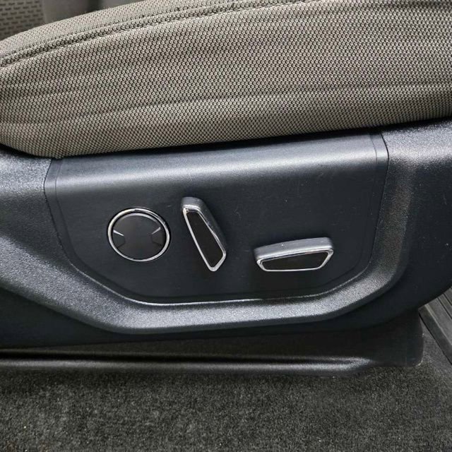 Used 2015 Ford F150 XLT w/ Equipment Group 302A Luxury image 36