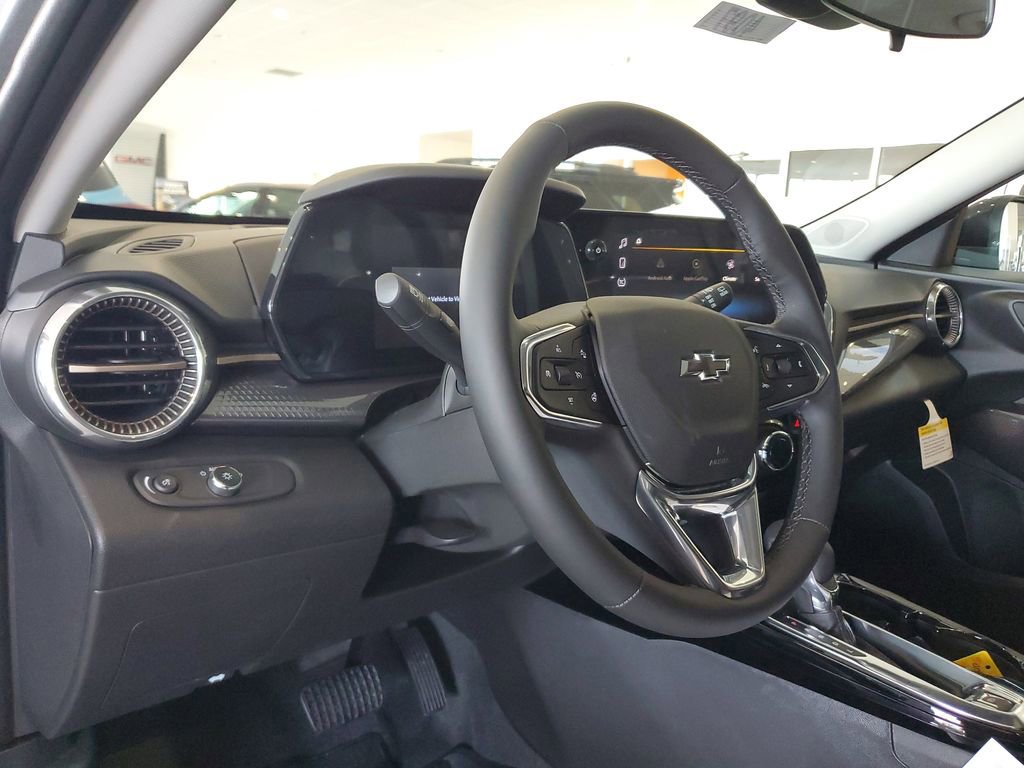 New 2026 Chevrolet Trax ACTIV w/ Sunroof Package image 16