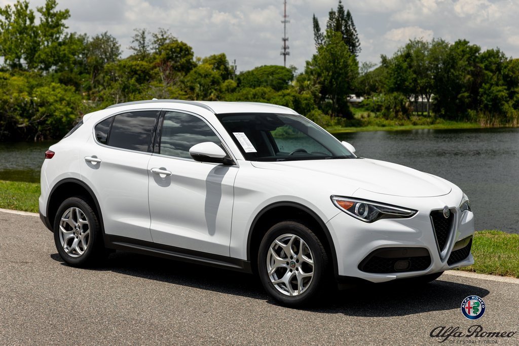 Used 2021 Alfa Romeo Stelvio Sprint image 1