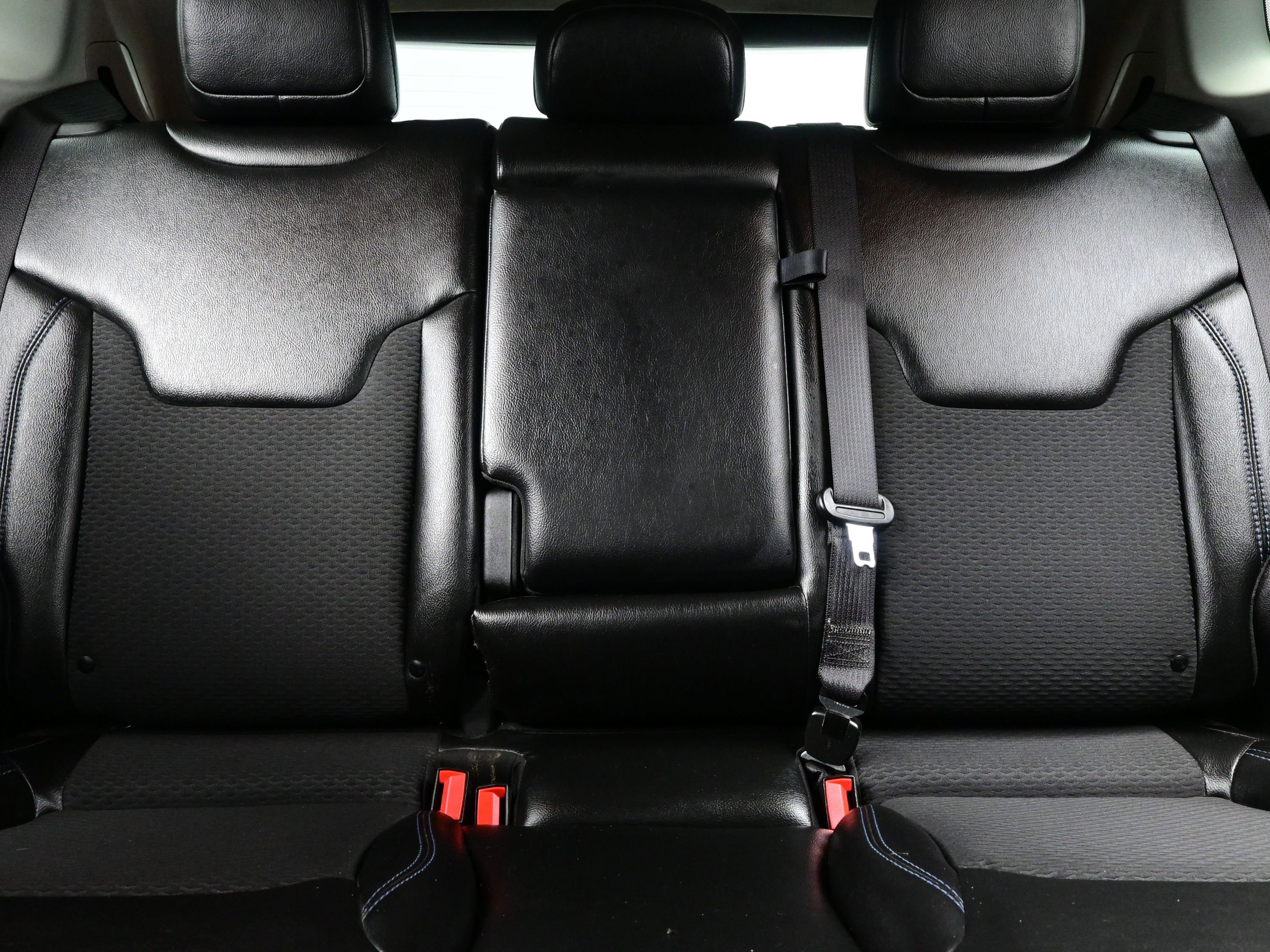 Used 2022 Jeep Compass Latitude w/ Convenience Group image 16