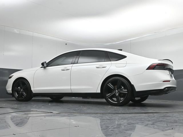 Used 2025 Honda Accord Sport image 39