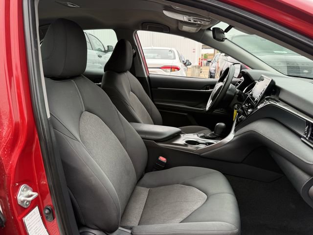 Used 2023 Toyota Camry LE FWD image 27