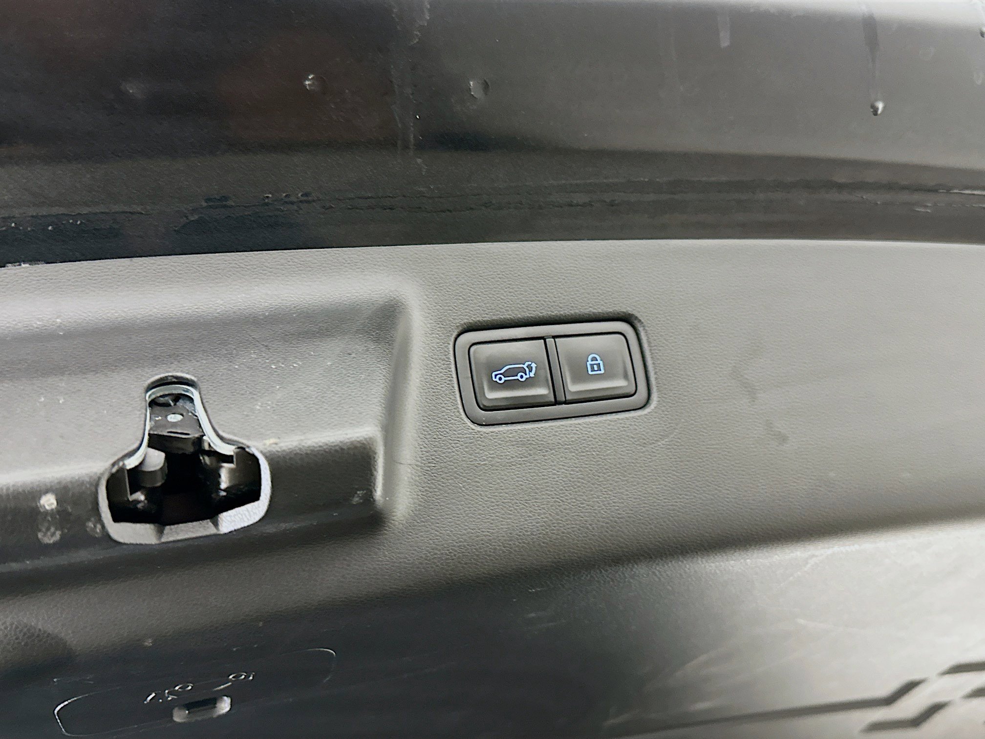 Used 2025 Hyundai Santa Fe SEL image 31