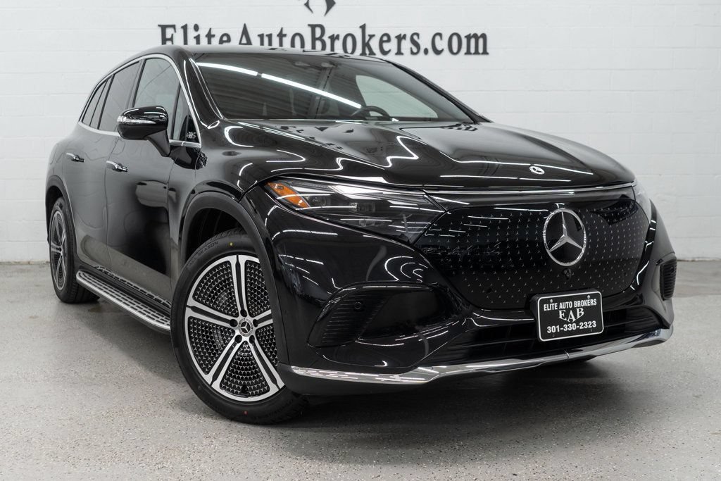 Used 2023 Mercedes-Benz EQS 450+ 4MATIC SUV image 7