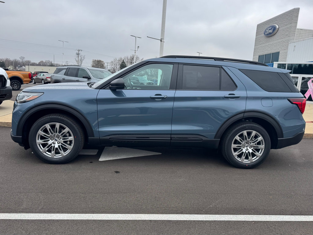 New 2026 Ford Explorer Active w/ Active Comfort Package image 5