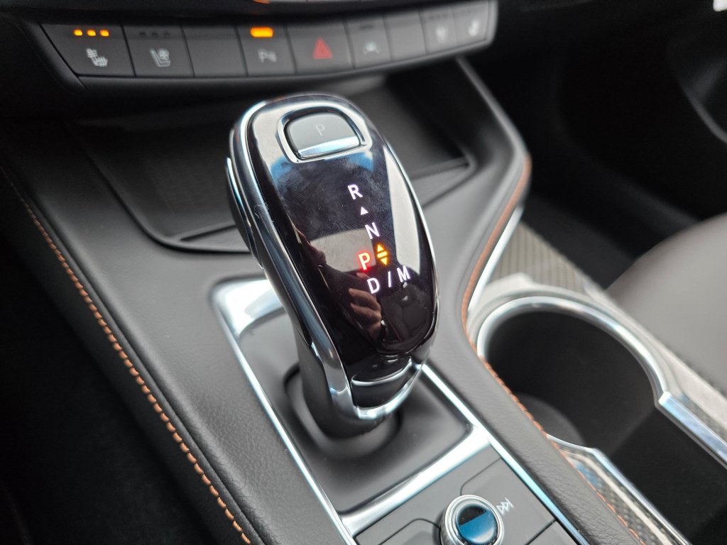 New 2026 Cadillac CT4 V w/ Navigation Package RWD image 41