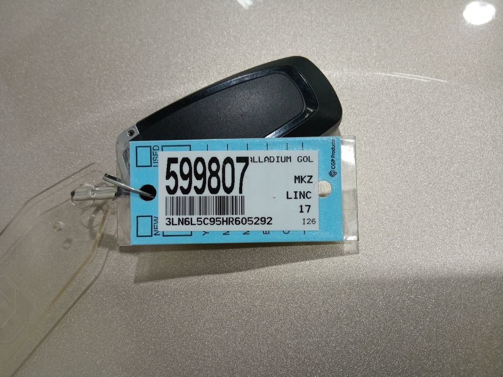 Used 2017 Lincoln MKZ Select w/ Select Plus Package FWD image 24