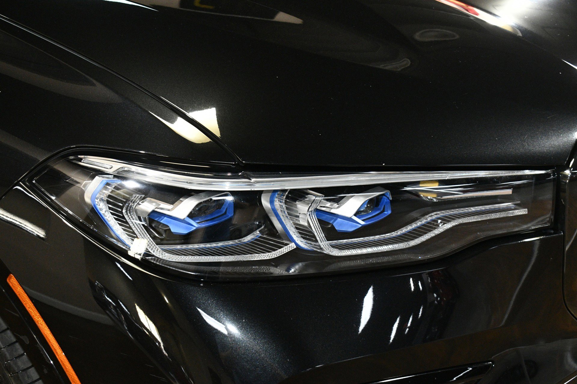 Used 2022 BMW X7 M50i w/ Luxury Seating Package image 58