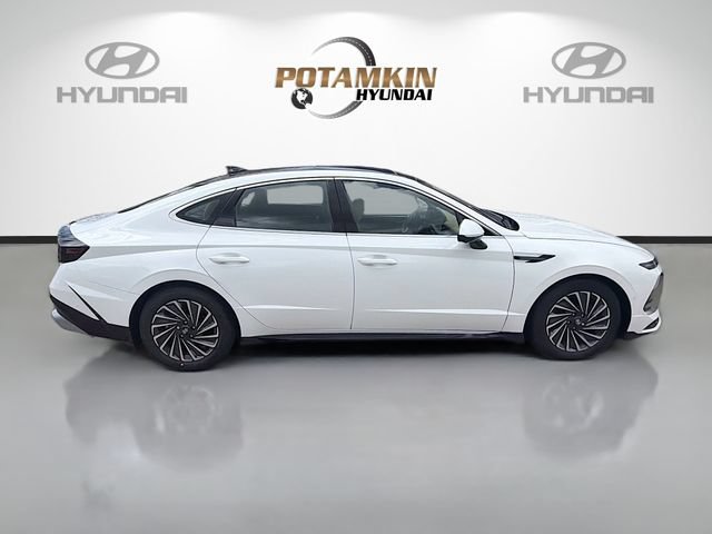 New 2026 Hyundai Sonata Limited FWD image 4
