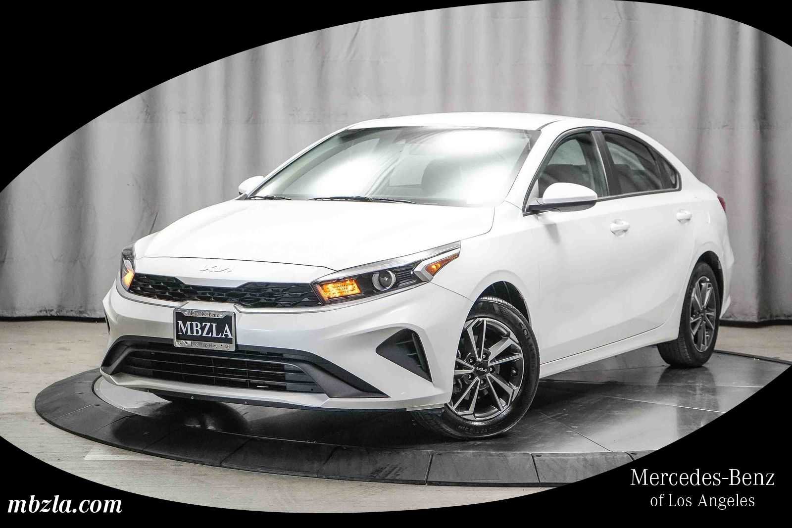 Used 2023 Kia Forte LXS image 1