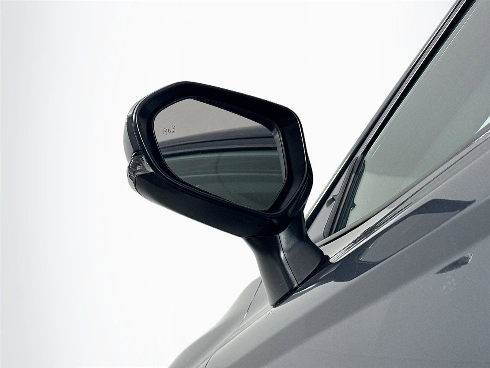 Certified 2025 Toyota Camry LE FWD image 5