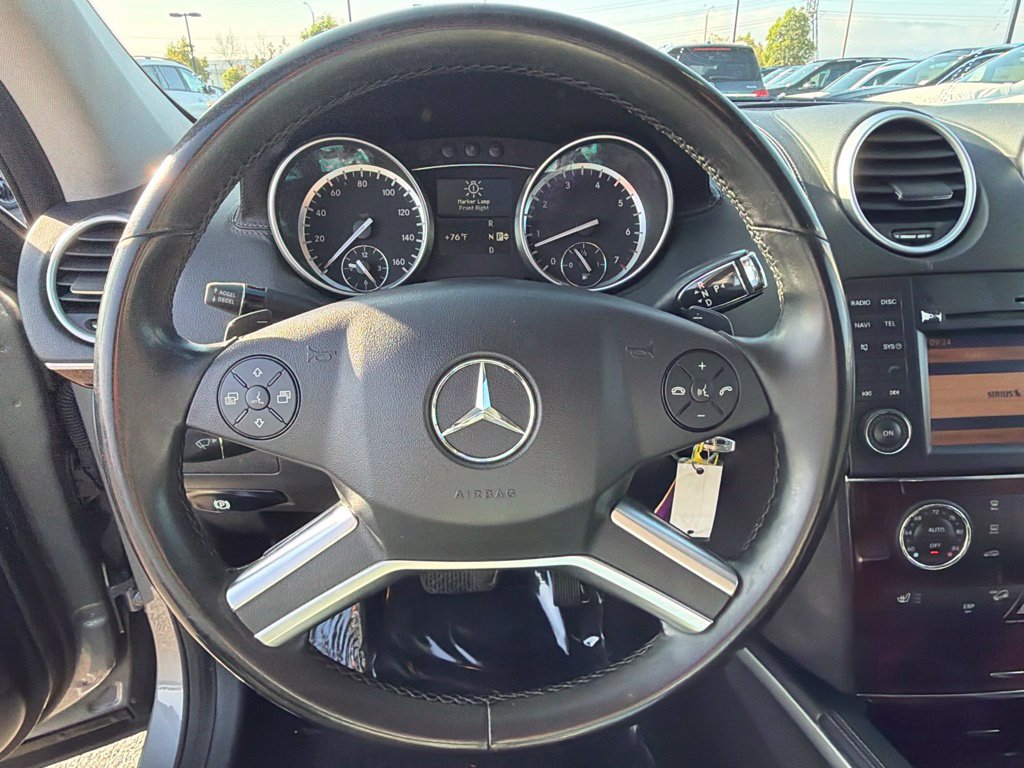 Used 2011 Mercedes-Benz GL 450 4MATIC image 27