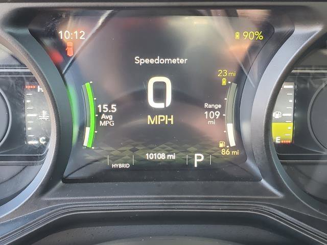 Used 2025 Jeep Wrangler Sahara w/ Safety Group AWD/4WD image 10