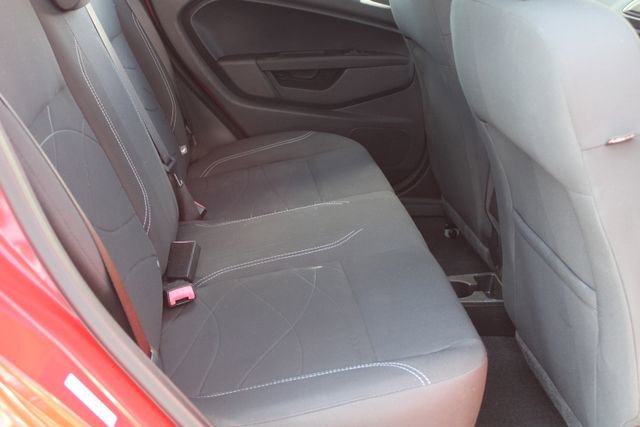 Used 2014 Ford Fiesta SE image 36