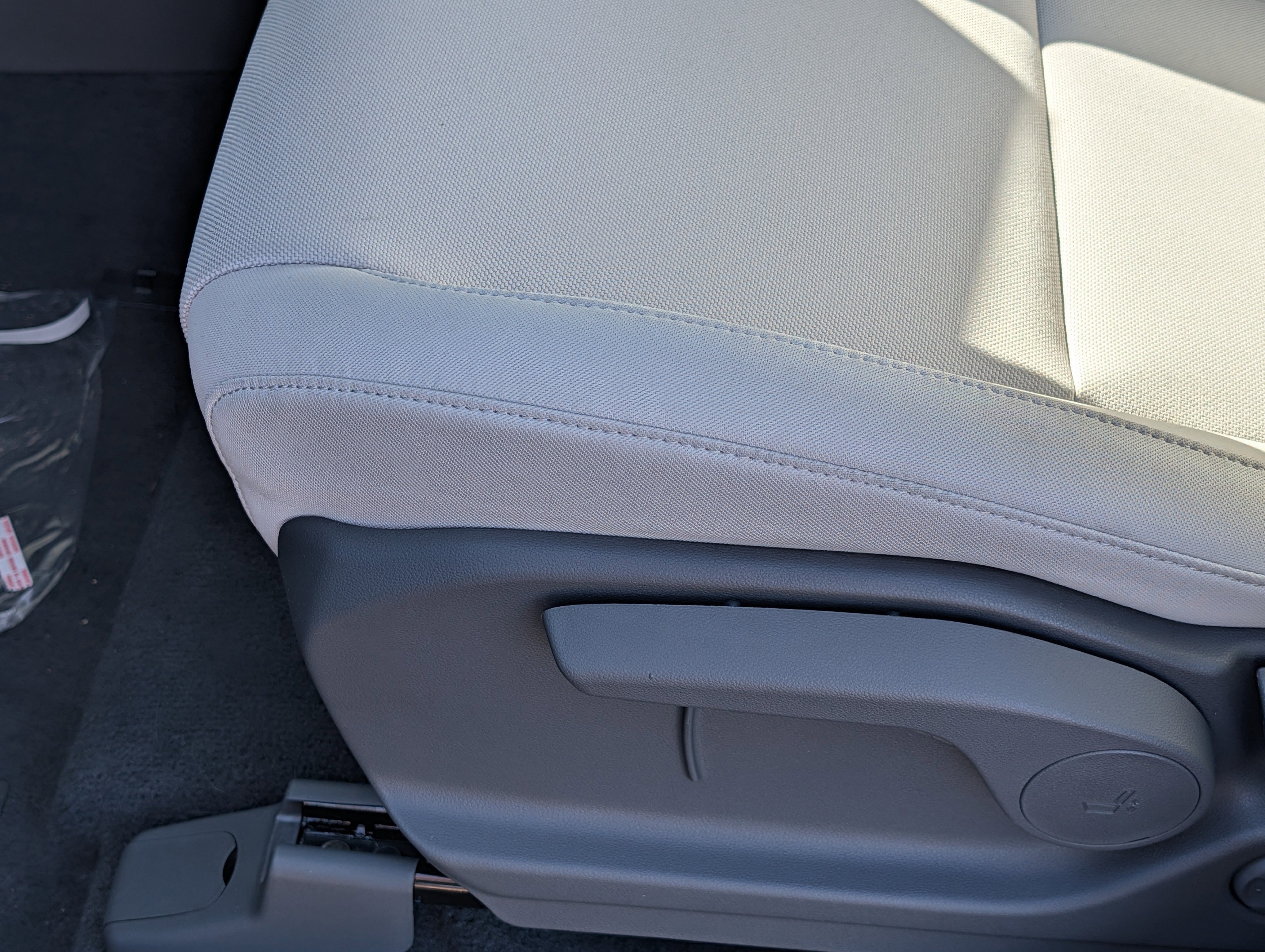 New 2026 Hyundai Santa Fe SE image 13